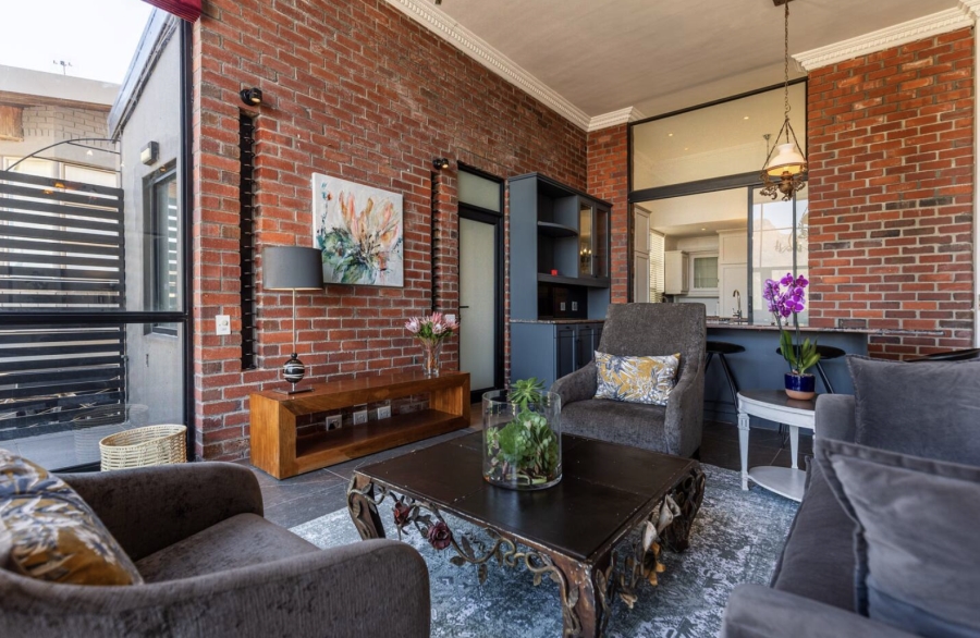 To Let 2 Bedroom Property for Rent in Tamboerskloof Western Cape